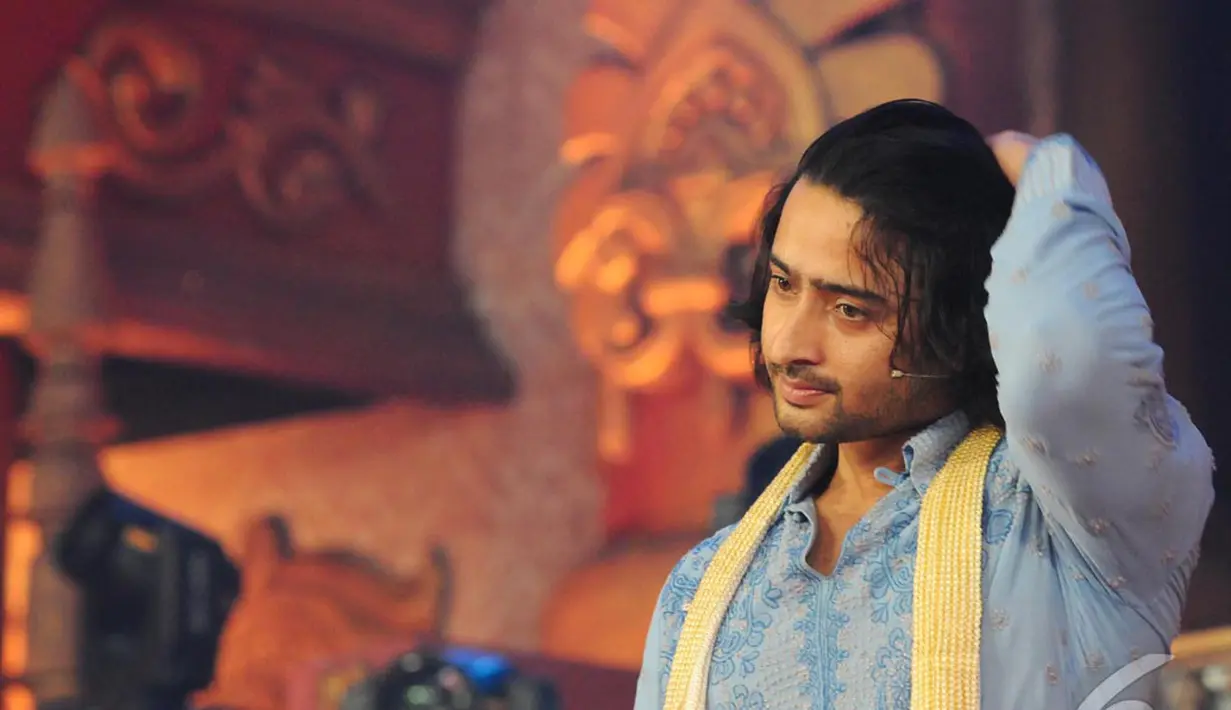 Shaheer membantah bahwa ia memiliki hubungan khusus dengan Pooja Sharma. Menurutnya, hubungan mereka hanyalah sebatas rekan kerja di “Mahabharata”, Jakarta, Jumat (3/10/2014) (Liputan6.com/Andrian M Tunay)