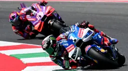 Francesco Bagnaia mempersembahkan kemenangan bagi Ducati pada balapan "kandang" MotoGP Italia 2024. (Marco BERTORELLO/AFP)