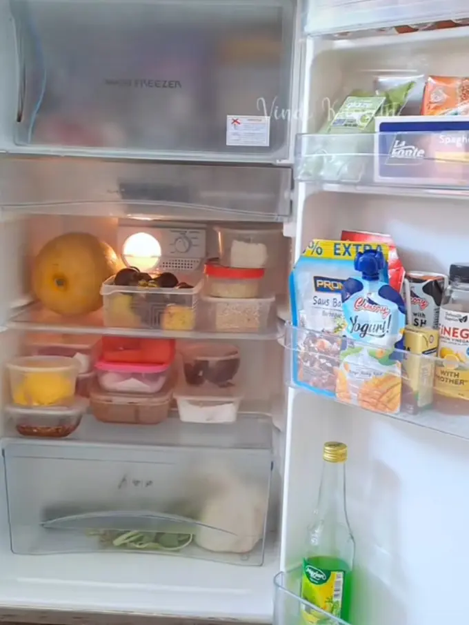 Cara Cairkan Bunga Es Kulkas yang Aman dan Ampuh, Cukup dengan Satu Alat Saja