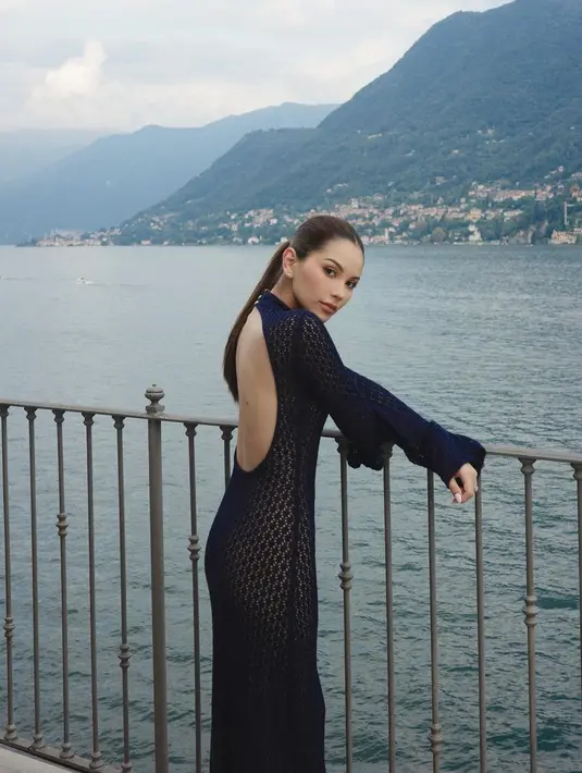 Alyssa Daguise kembali tampil dengan pesona mahalnya setelah resmi dilamar Al-Ghazali [@alyssadaguise]