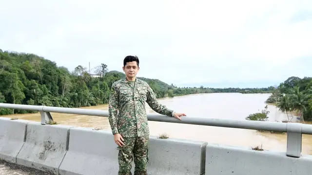 Potret Tengku Hassanal, Putra Mahkota Sultan Pahang Malaysia. (Sumber: Instagram/this.7)