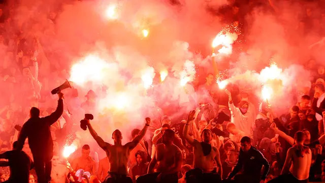 Suporter Paling Hooligan
