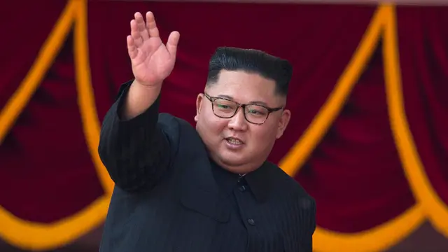 Melihat Parade Militer Peringatan HUT ke-70 Korea Utara