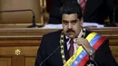 Presiden Venezuela, Nicolas Maduro berbicara di majelis nasional di Caracas, (6/7/2015). Maduro juga memerintahkan kementerian luar negeri melakukan review penuh hubungan bilateral Venezuela dan Guyana. (REUTERS/Jorge Dan Lopez)