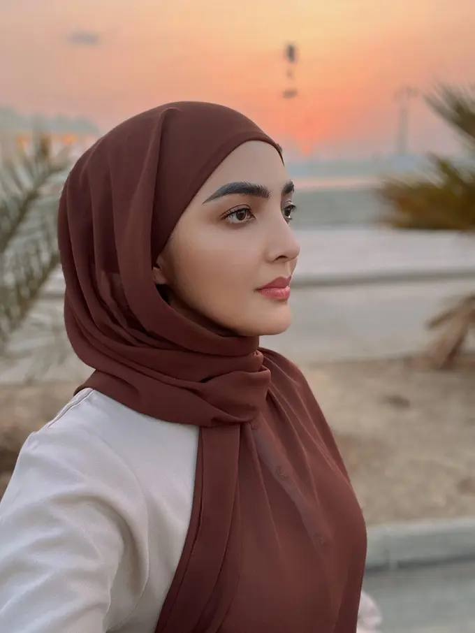 [Fimela] Auranya Bikin Adem, Ini 6 Potret Ashanty Mengenakan Hijab