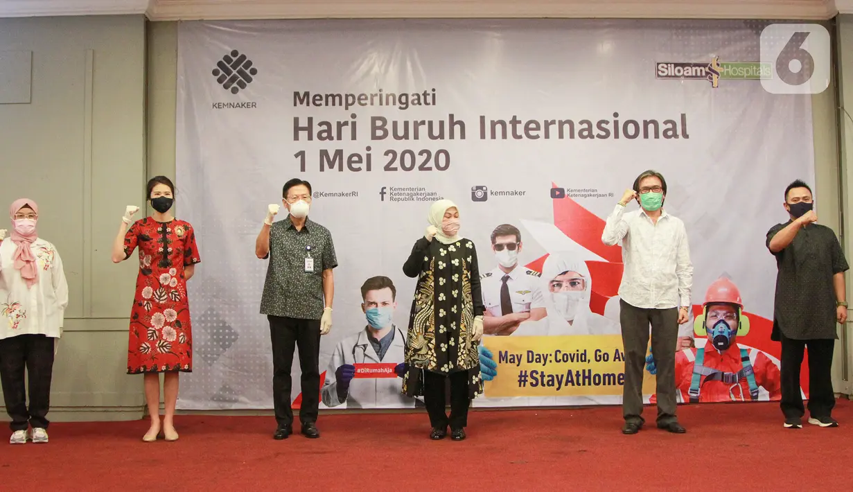Suasana memperingati Hari Buruh Internasional di Gedung Kemenaker, Jumat (1/5/2020). Menaker mengajak RS Siloam ikut merayakan hari buruh dengan sumbangan 1000 rapid test untuk para pekerja dan buruh. (Liputan6.com/Fery Pradolo)