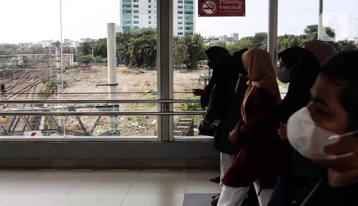 Stasiun akan dibangun dengan luas bangunan utama 12.000 meter persegi, dan dengan bangunan dua lantai yang dilengkapi dengan bangunan komersil dan fasilitas pendukung, serta fasilitas disabilitas. (Liputan6.com/Johan Tallo)