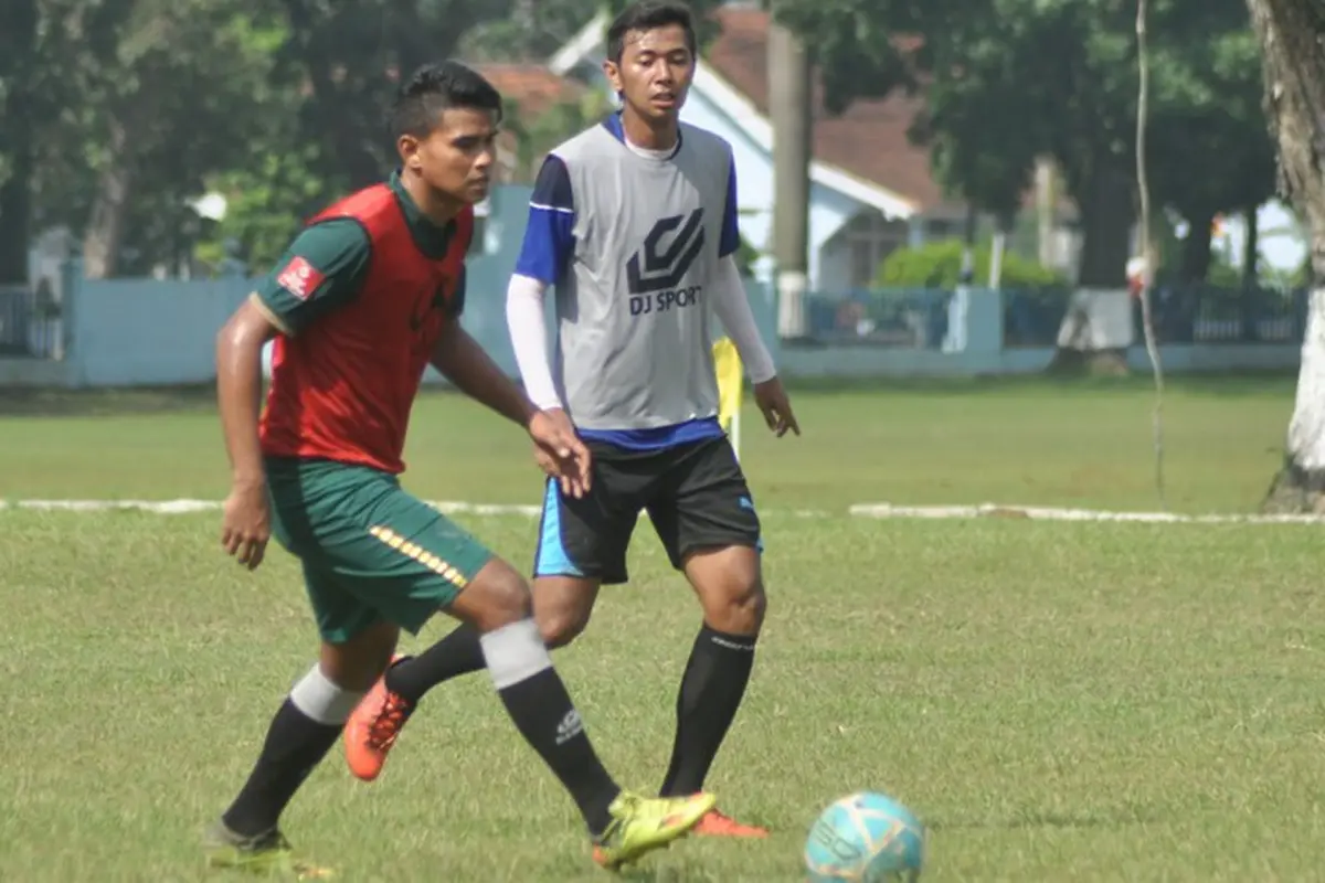 Hendri Aprilianto Persis Solo