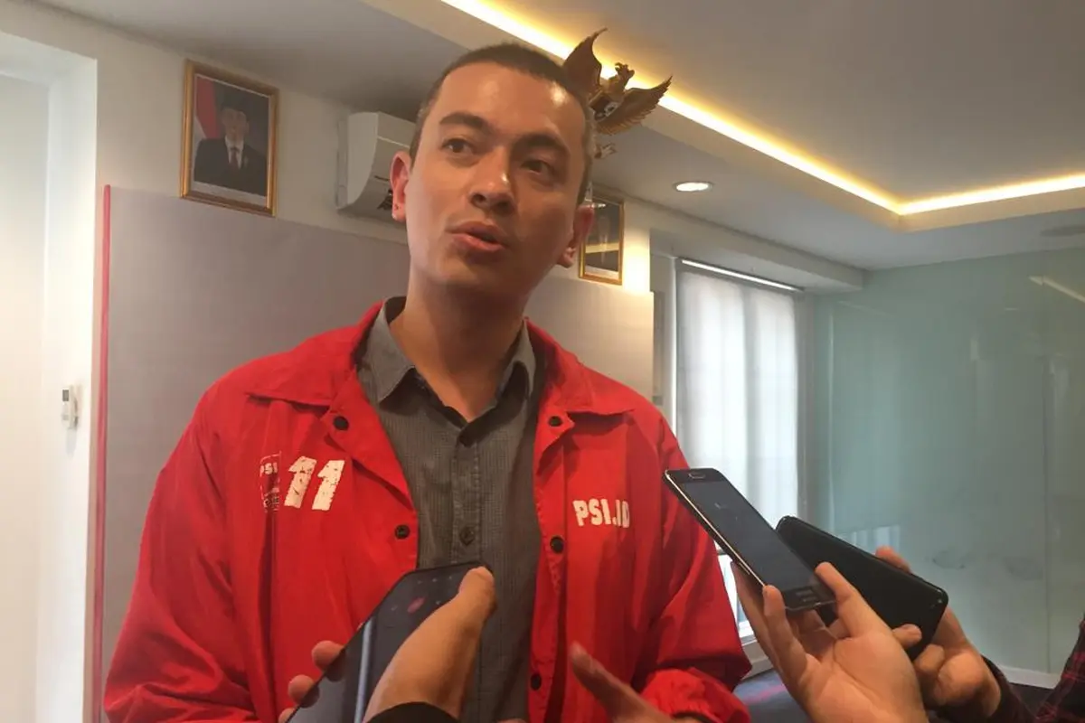 Politikus PSI Rian Ernest