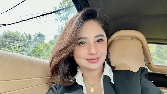 Dewi Perssik. (Foto: Dok. Instagram @dewiperssik9)