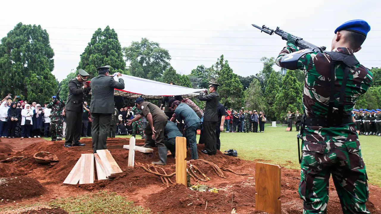 Pemakaman Maulwi Saelan