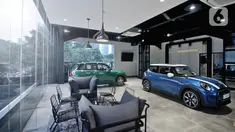 Desain interior di pada peresmian diler MINI Plaza MINI Senopati, Jakarta, Kamis (07/10/2021). Plaza MINI Senopati hadir dengan konsep city sales outlet, communal space dan lini produk terbaru dari MINI dan juga MINI Lifestyle Collection berdesain urban modern khas MINI. (Liputan6.com/HO/MINI) 