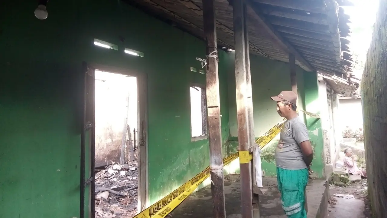Penuturan Pedih Korban Teror Pembakaran Rumah Acak Yogya Terparah