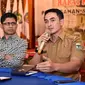 Zumi Zola bersama komisioner KPK Laode Muhammad Syarif usai penandatanganan MoU antara Pemprov Jambi dengan KPK. (Liputan6.com/B Santoso)