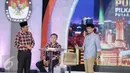 Sandiaga Uno menjawab pertanyaan dari Djarot Saiful Hidayat saat debat terakhir Pilgub DKI Jakarta 2017 di Hotel Bidakara, Jakarta, Rabu (12/4). Debat ini mengangkat tema 'Dari Masyarakat untuk Jakarta'. (Liputan6.com/Faizal Fanani)