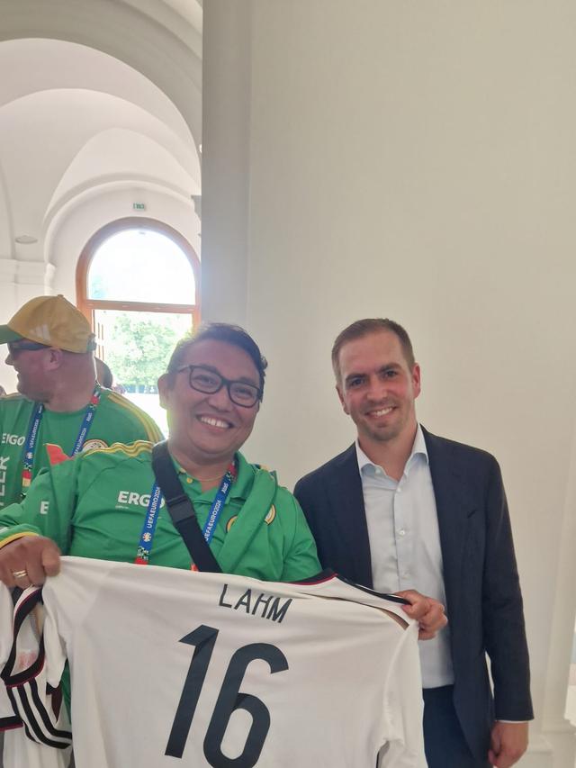 Volunteer Euro 2024 asal Indonesia dan Philipp Lahm