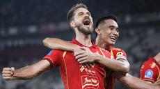 Selebrasi gol debut Paulo Ricardo bersama Persija Jakarta saat melawan Persis Solo pada laga pekan ke-30 BRI Super League musim ini di Stadion Utama Gelora Bung Karno (SUGBK), Jakarta, Senin (27/04/2026) malam WIB. (Bola.com/Abdul Aziz)