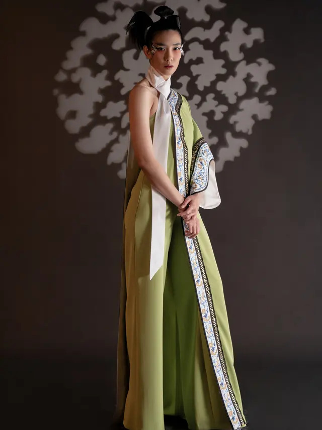 Sebastian Gunawan Signature luncurkan pakaian koleksi Imlek 2022/dok. Sebastian Gunawan