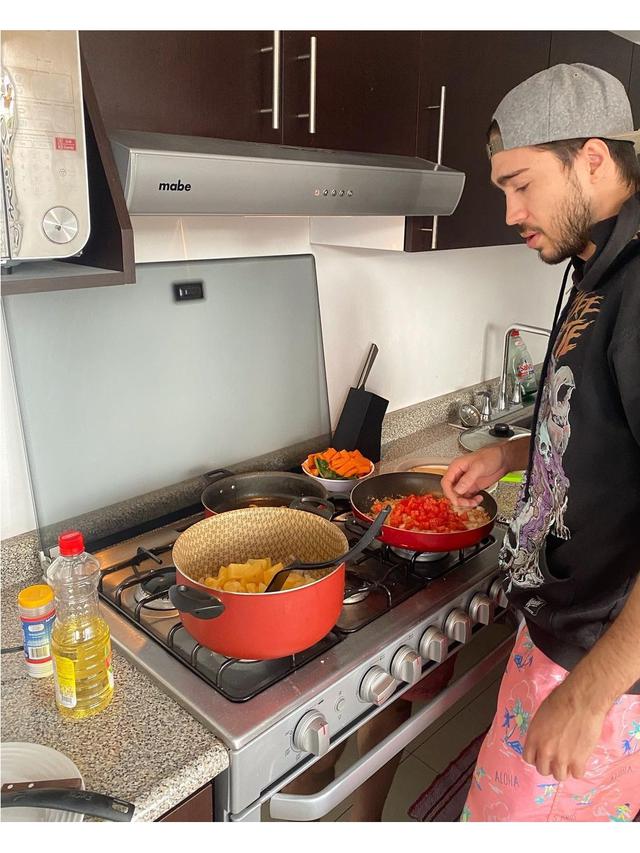 6 Potret Terbaru Eryck Amaral Mantan Suami Aura Kasih, Kini Tinggal di Mexico