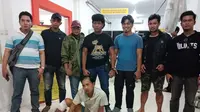 Pemuda Makassar Jual Teman Wanitanya Demi Narkoba