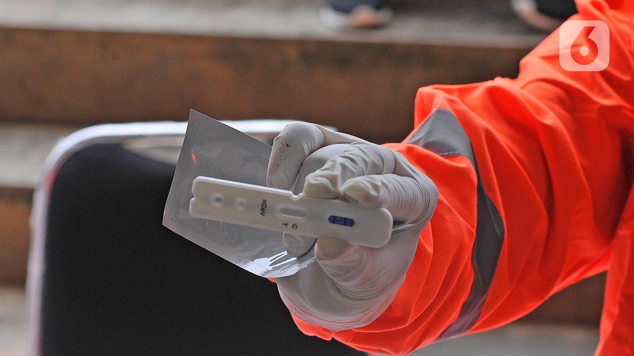 Tenaga Medis Kota Bekasi Jalani Rapid Test Covid-19