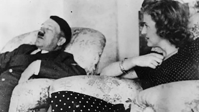 Eva Braun dan Adolf Hitler