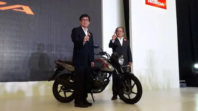 Honda CB150 Verza