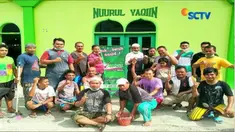 Prihatin dengan kondisi masjid dan musala di Jakarta yang kotor dan kurang terawat, sekelompok warga dirikan Komunitas Gemas (Gerakan Membersihkan Masjid).