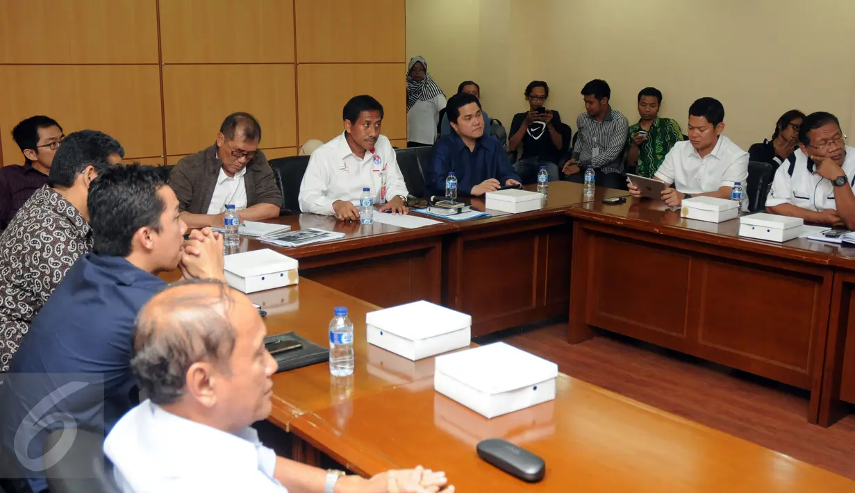 Suasana rapat bersama Satlak Prima, KOI dan Kemenpora di PP ITKON Jakarta, Rabu (2/12/2015). Rapat membahas persiapan jelang Olimpiade Rio de Janeiro 2016. (Liputan6.com/Helmi Fithriansyah)