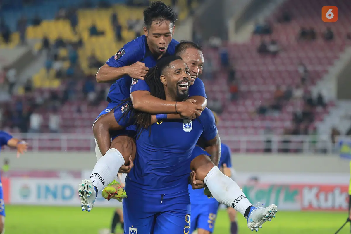Piala Presiden 2022: PSIS Semarang vs Persita Tangerang