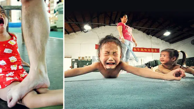 Pelatih yang berdiri di atas kaki anak perempuan dan anak yang menangis saat latihan (c) dailymail.co.uk