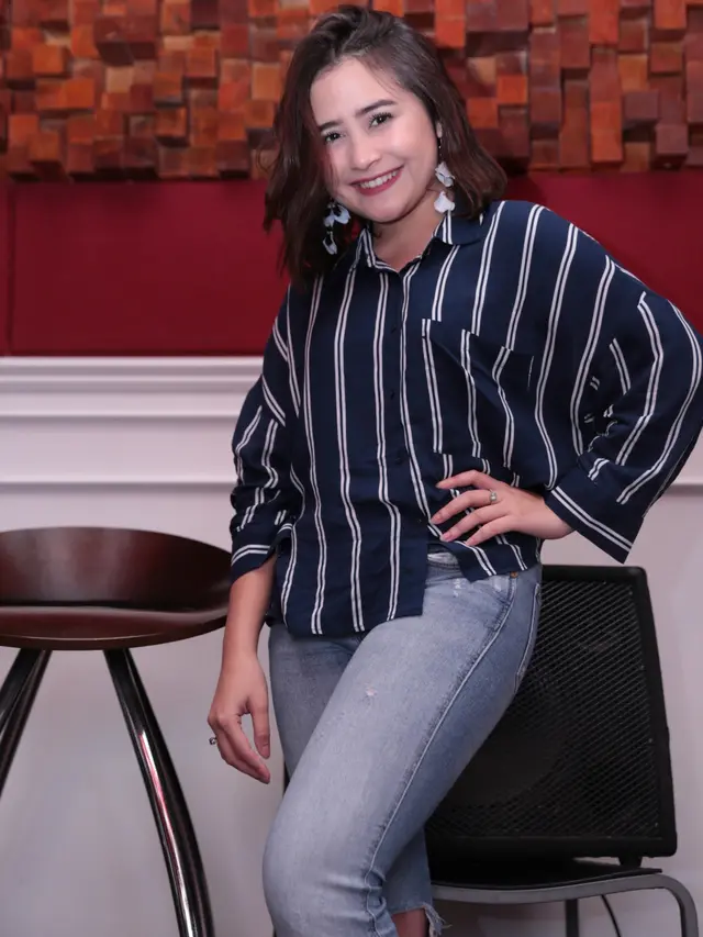[Bintang] Prilly Latuconsina