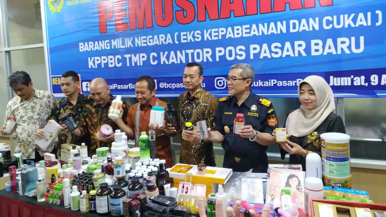 Direktorat Jenderal Bea Cukai Kementerian Keuangan kembali memusnahkan barang milik negara hasil impor.