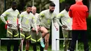 Melihat rekor pertemuan di Liga Champions, AC Milan pantas difavoritkan karena tak pernah kalah dari Inter.  (AFP/Marco Bertorello)