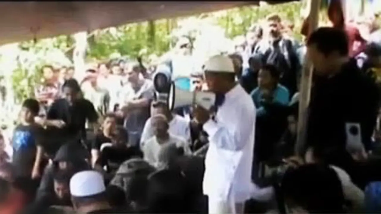 Pemakaman Santoso Dihadiri Ribuan Simpatisan