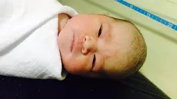  Bayi mungil hasil pernikahannya dengan Muhamad Fattah Riphat ini diberi nama Khanza Aliyah Riphat (Istimewa: Muhamad Fattah Riphat)
