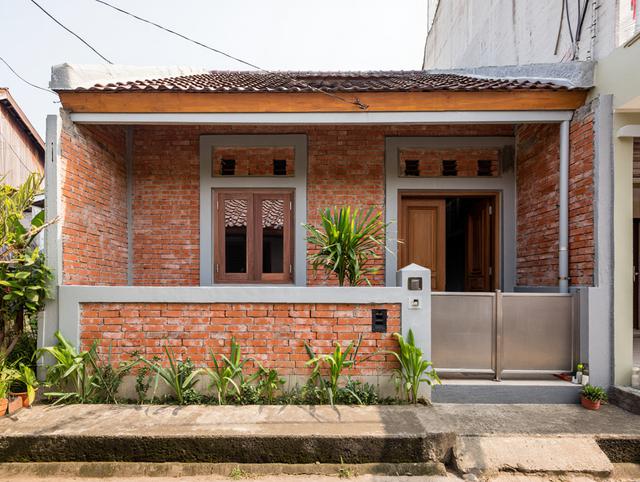 5. Rumah Bata Ekspos Modern