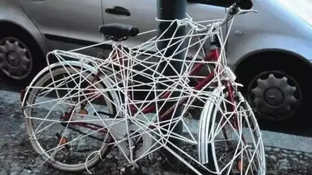 10 Cara Nyeleneh Orang Jaga Barang Biar Enggak Kemalingan Ini Kocak