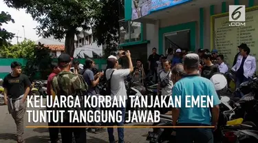 Keluarga korban tanjakan Emen menuntut tanggung jawab koperasi simpan pinjam permata dan PO bus Premium Passion.