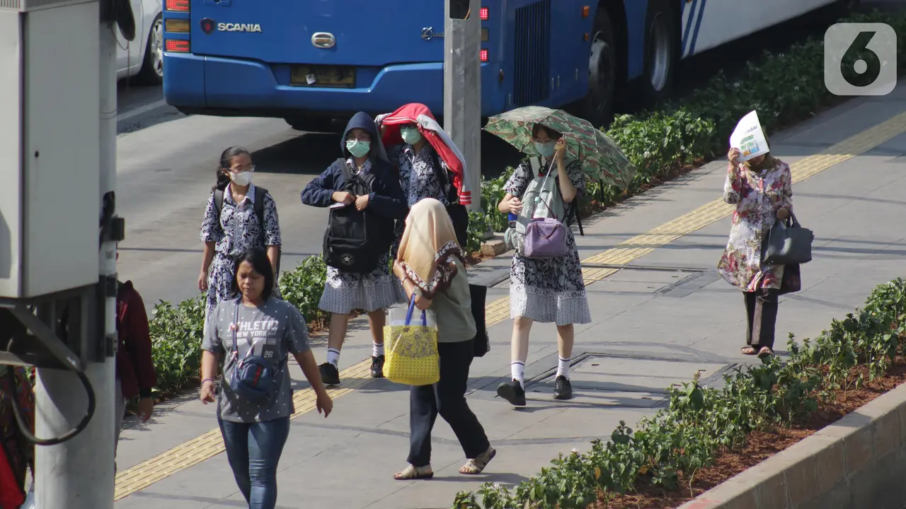 Waspada, Cuaca Jakarta Memanas