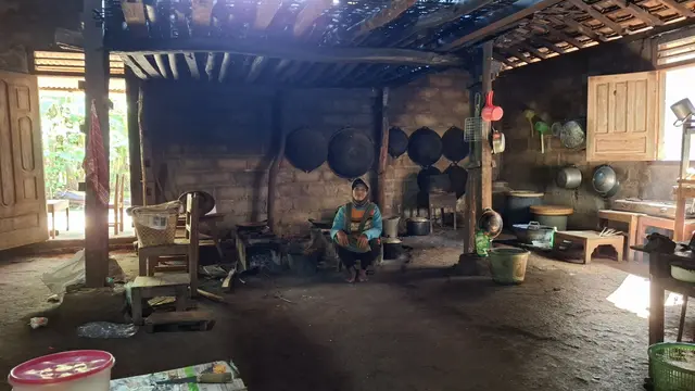 Menguak Kisah dan Filosofi Pawon, Dapur Tradisional Jawa - Regional ...