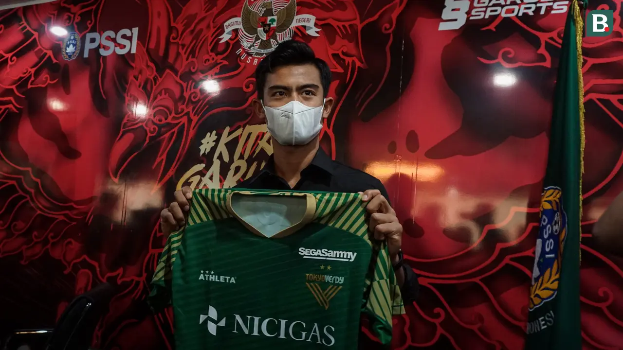 Foto: Siap Berlaga di Jepang, Pratama Arhan Pamer Pakai Kaos Tokyo Verdy