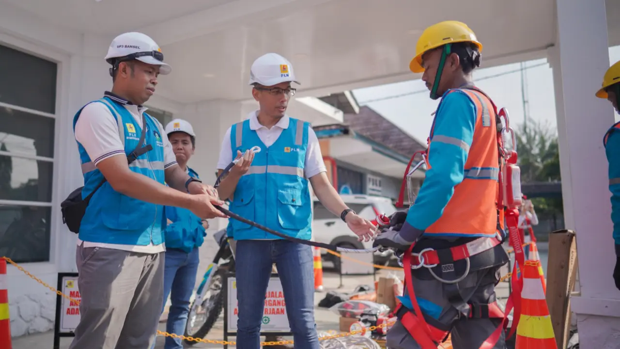 Pegawai PLN UID Banten Siaga di Momen Idul Adha 2025. (Kamis, 05/06/2025). (PLN UID Banten).