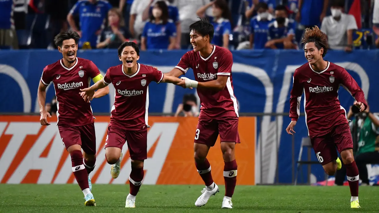 Foto: Duel Penuh Arti Yokohama F Marinos Vs Vissel Kobe, Siapa Perkasa di J1 League 2023?