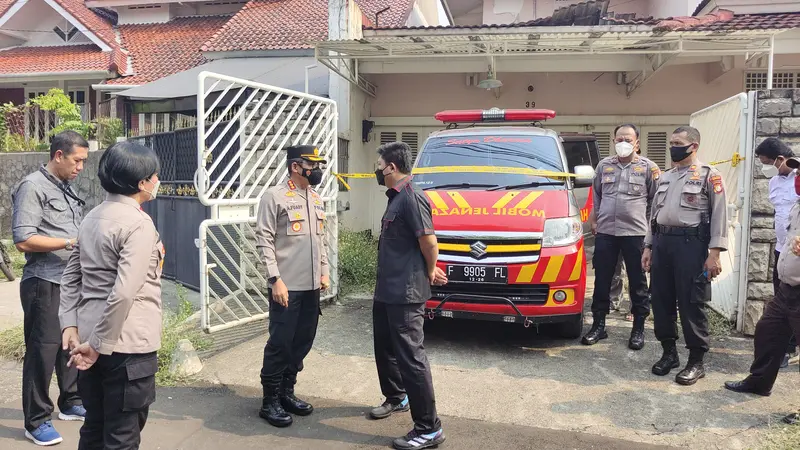 Penemuan Mayat Ibu dan Anak di Perumahan Elite Cinere Depok