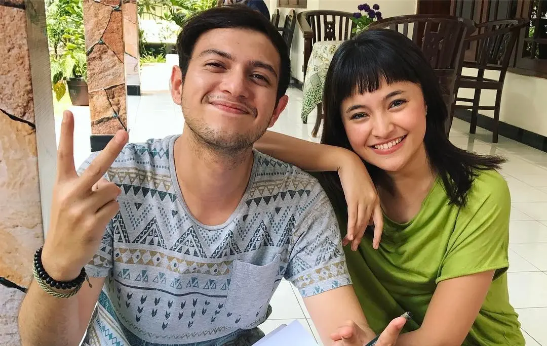 Rifky Balweel dan Marshanda [foto: www.instagram.com/marshanda99]