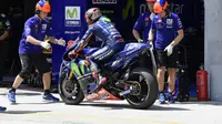 Bos Yamaha: Rossi dan Vinales Tak Bisa Bersaing akibat Ban
