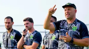 Bernardo Tavares, pelatih Persebaya Surabaya. (Dok. ileague.id)