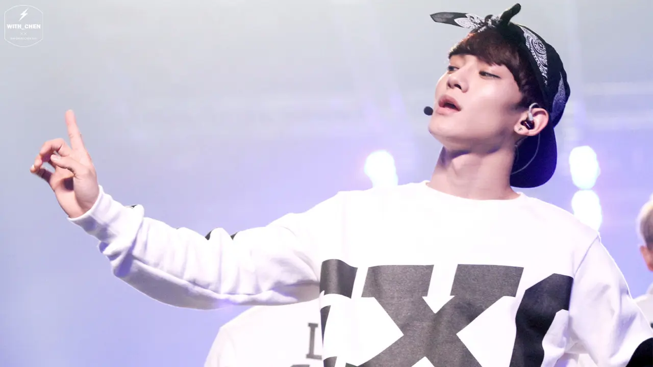 Chen EXO