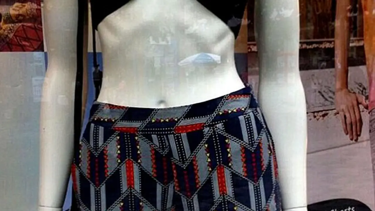 `Primark` Diprotes Karena Pajang Manekin Bentuk Wanita Anoreksia